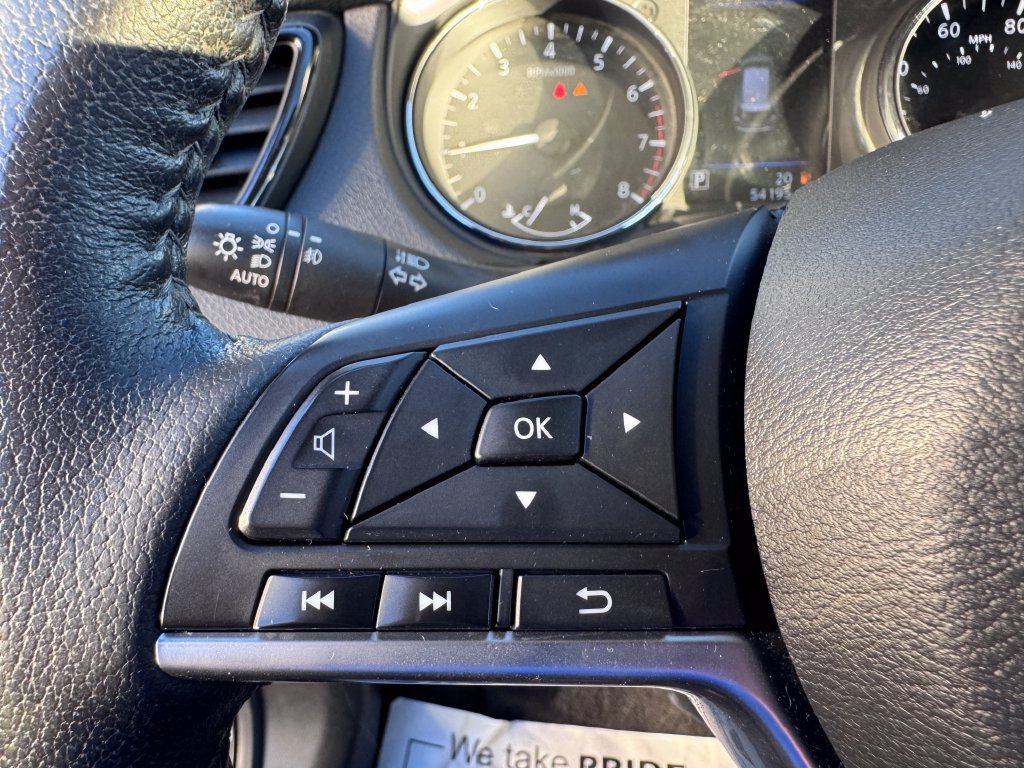 Used 2019 Nissan Rogue SL AWD/4WD image 27