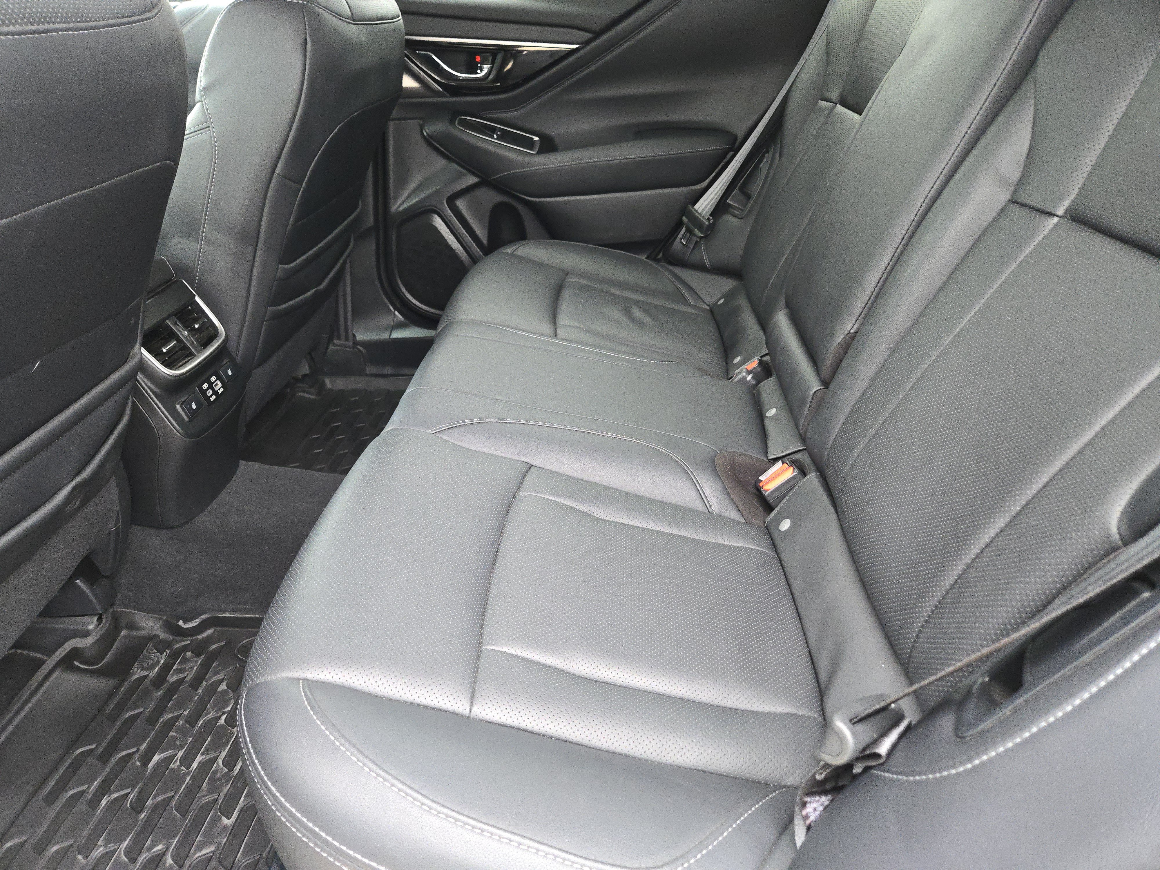 Used 2024 Subaru Outback Touring AWD/4WD image 30