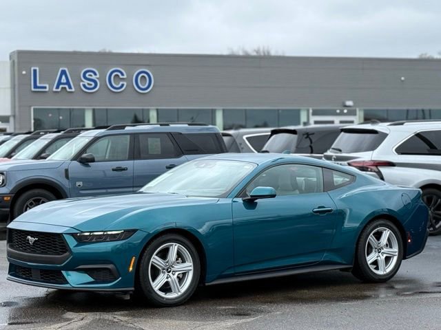 Certified 2026 Ford Mustang Coupe RWD image 1