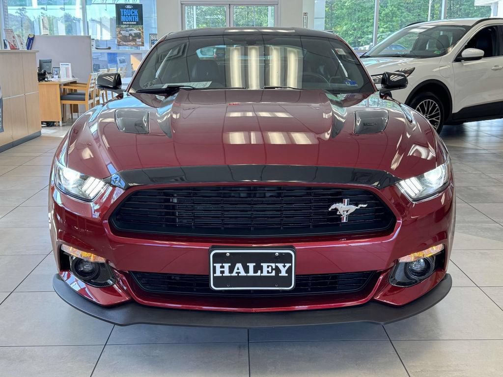 Certified 2017 Ford Mustang GT Premium RWD image 26