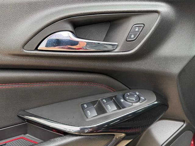Used 2025 Chevrolet Trax RS w/ Driver Confidence Package FWD image 20