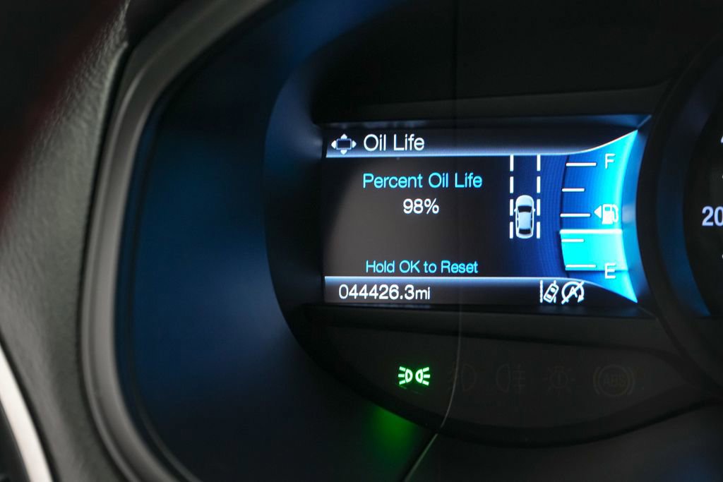 Certified 2022 Ford Edge ST-Line w/ Cargo Accessory Package image 17