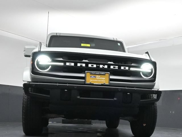 Certified 2023 Ford Bronco Outer Banks AWD/4WD image 35