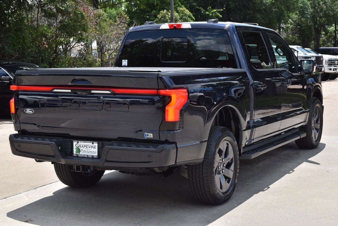 Certified 2025 Ford F150 Lightning Lariat AWD/4WD image 8