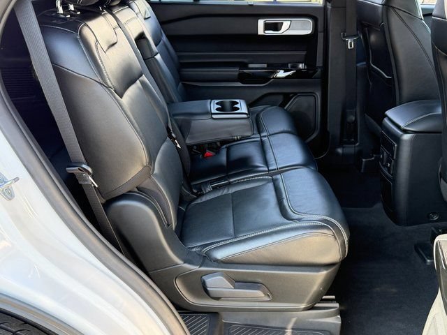 Certified 2022 Ford Explorer ST w/ ST Street Pack AWD/4WD image 7