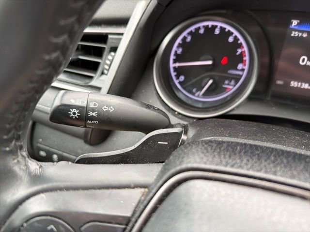 Used 2023 Toyota Camry SE image 32