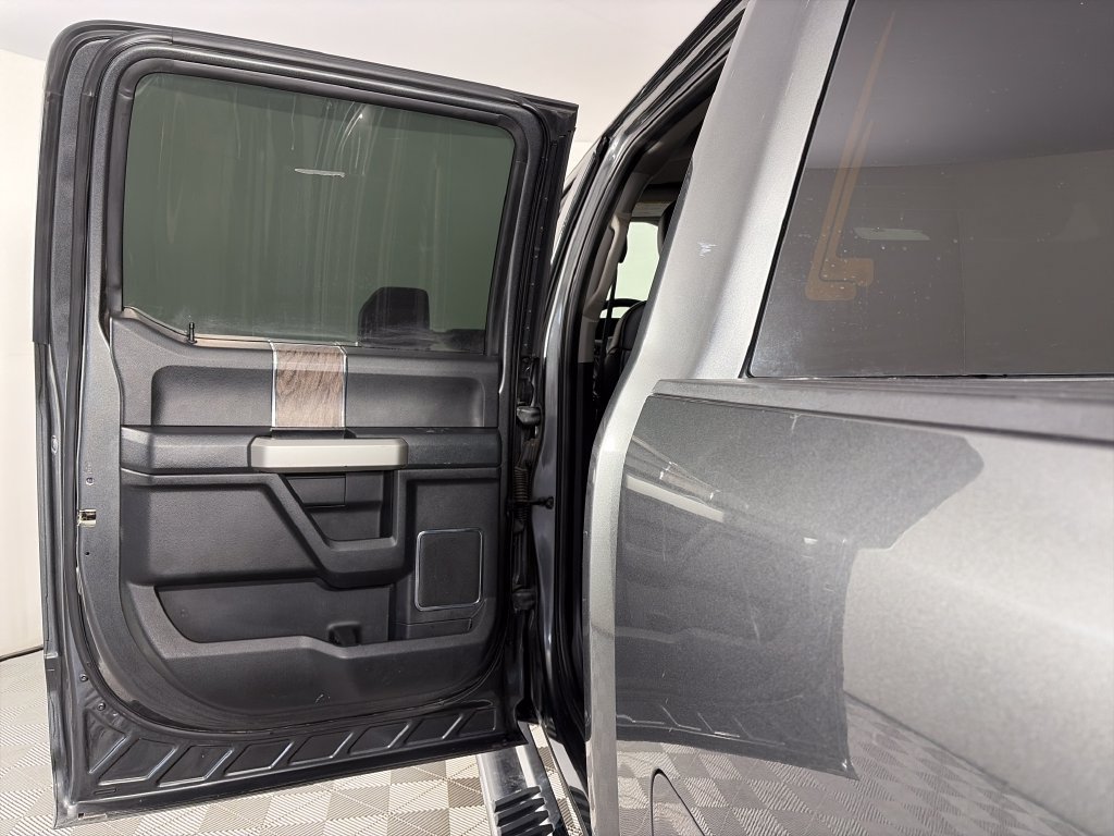 Certified 2019 Ford F250 Lariat w/ Lariat Value Package AWD/4WD image 12
