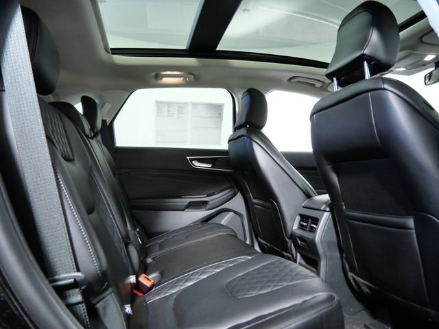 Certified 2024 Ford Edge Titanium w/ Equipment Group 301A image 13
