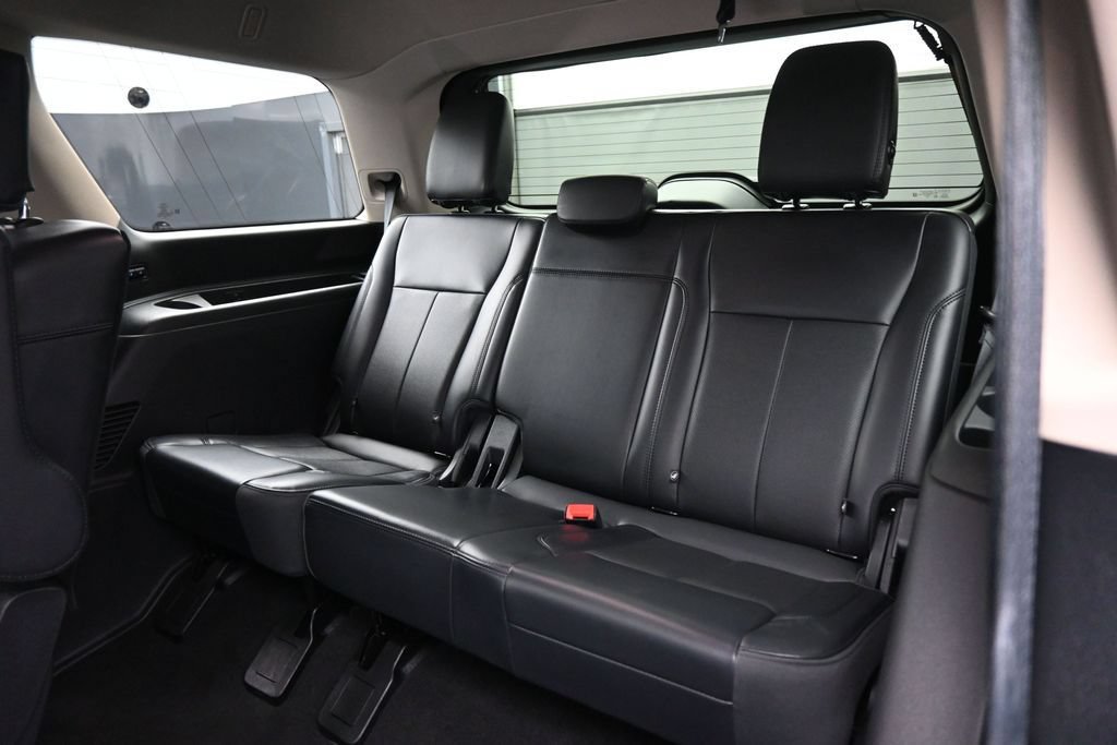 Certified 2024 Ford Expedition XLT AWD/4WD image 21
