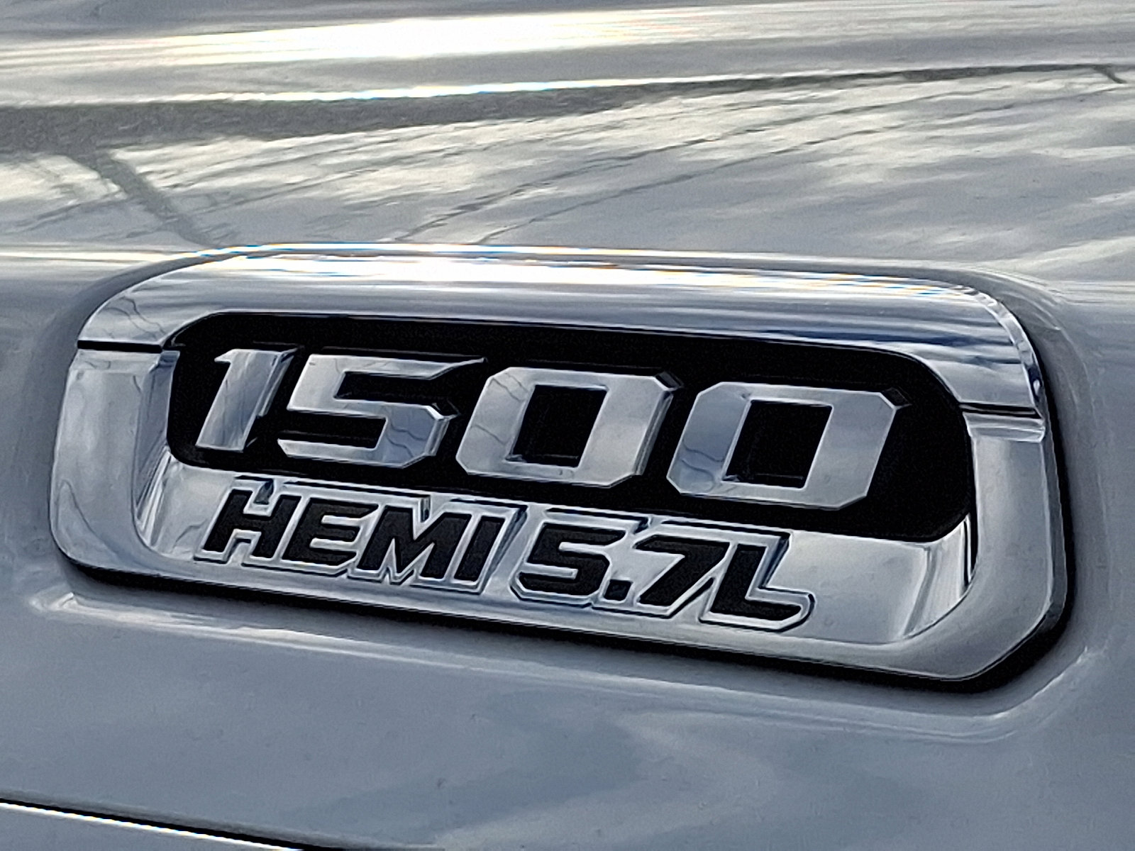 Used 2020 RAM 1500 Limited image 31