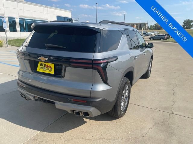 Used 2025 Chevrolet Traverse LT AWD/4WD image 4