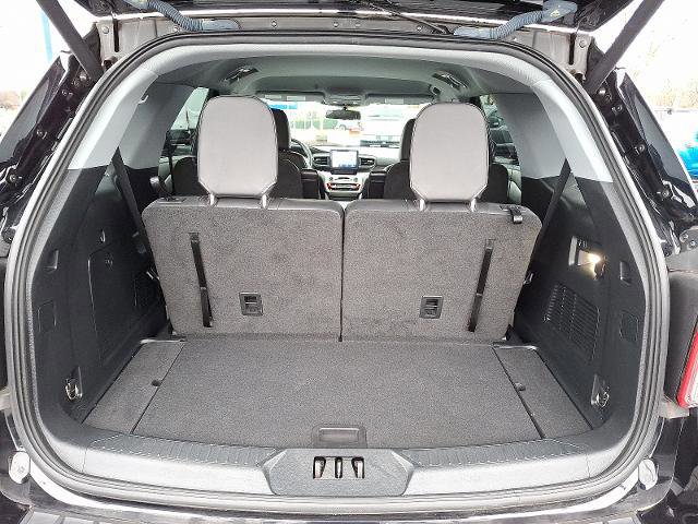 Certified 2022 Ford Explorer XLT w/ Equipment Group 202A image 30