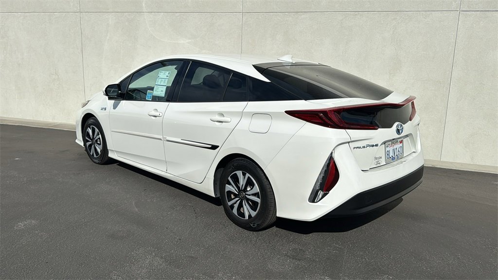 Used 2019 Toyota Prius Prime Premium image 4