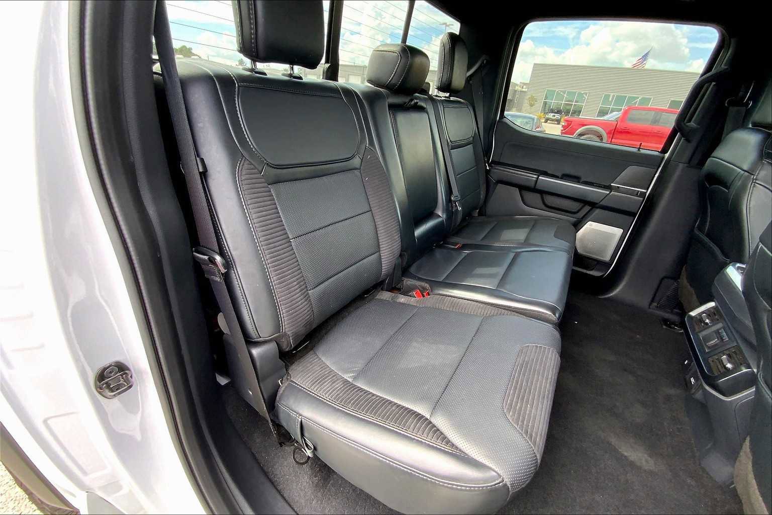 Certified 2023 Ford F150 Raptor w/ Raptor Carbon Fiber Package image 19