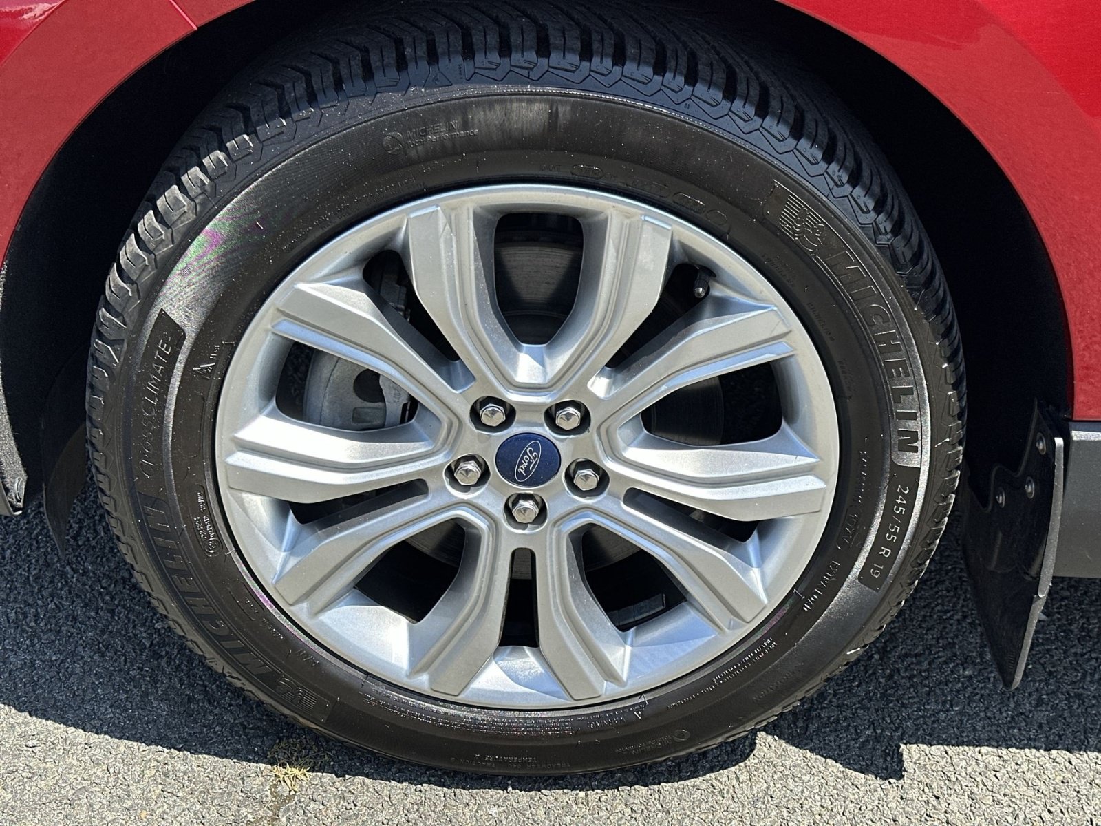 Certified 2020 Ford Edge Titanium w/ Equipment Group 301A AWD/4WD image 13