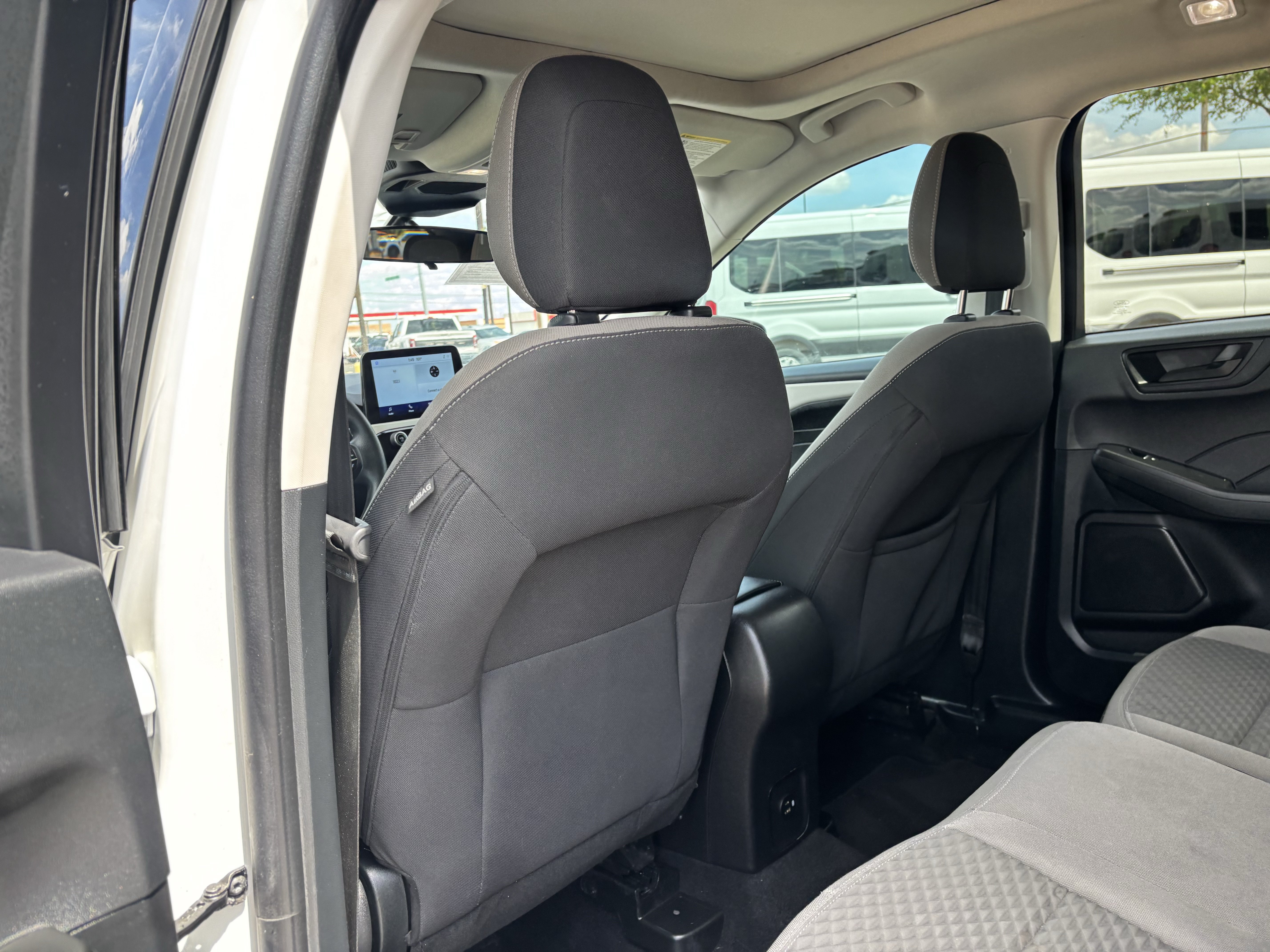 Certified 2022 Ford Escape SE FWD image 17