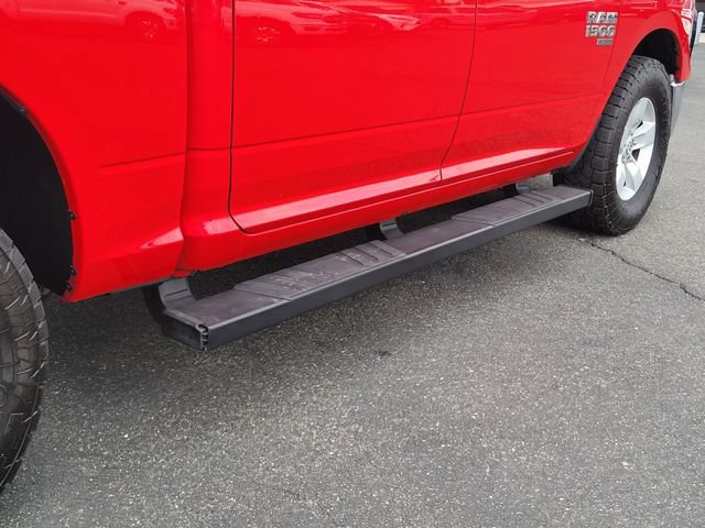 Used 2019 RAM 1500 Classic SLT w/ Luxury Group AWD/4WD image 8