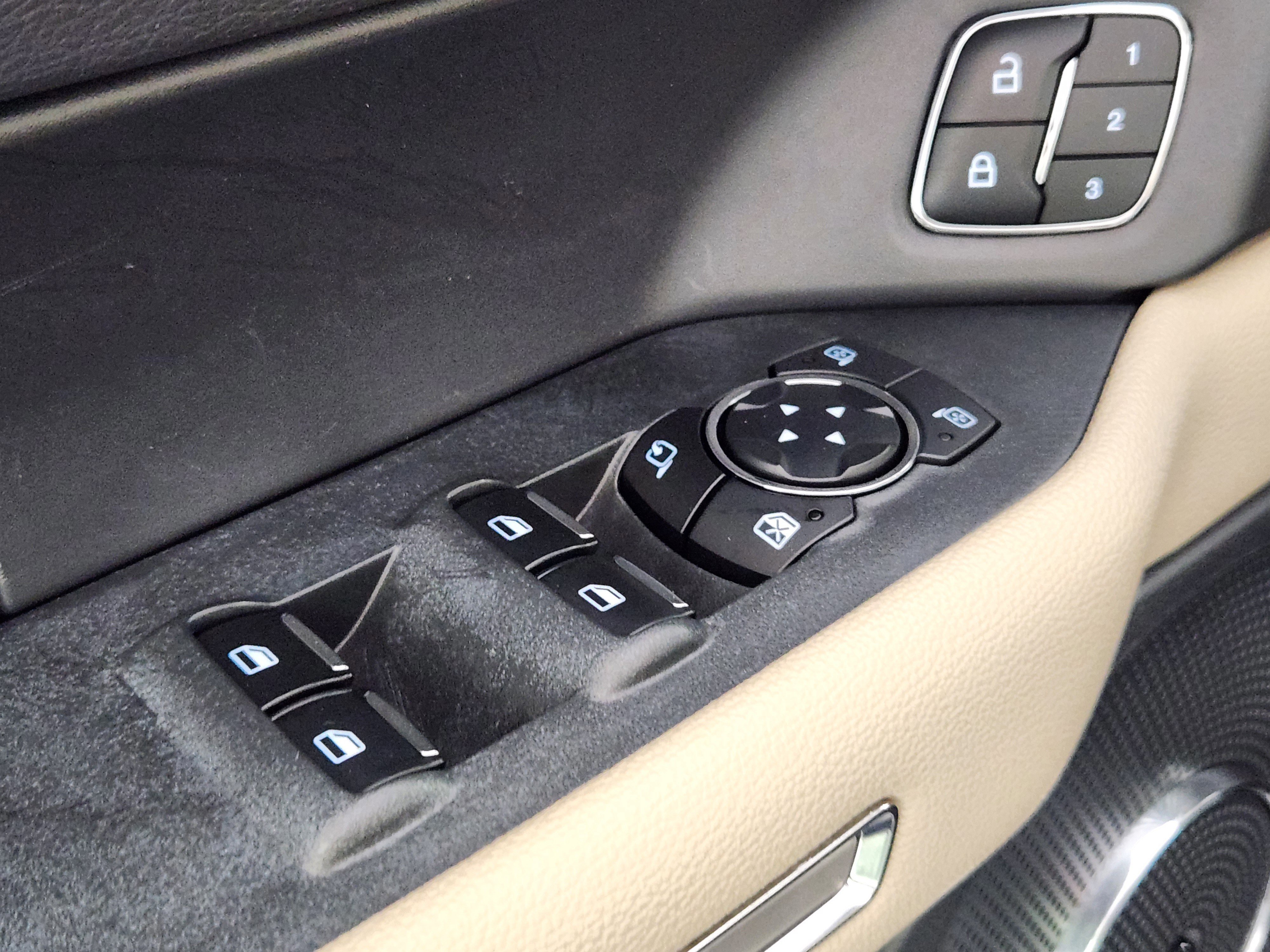 Certified 2023 Ford Expedition Max Limited image 18