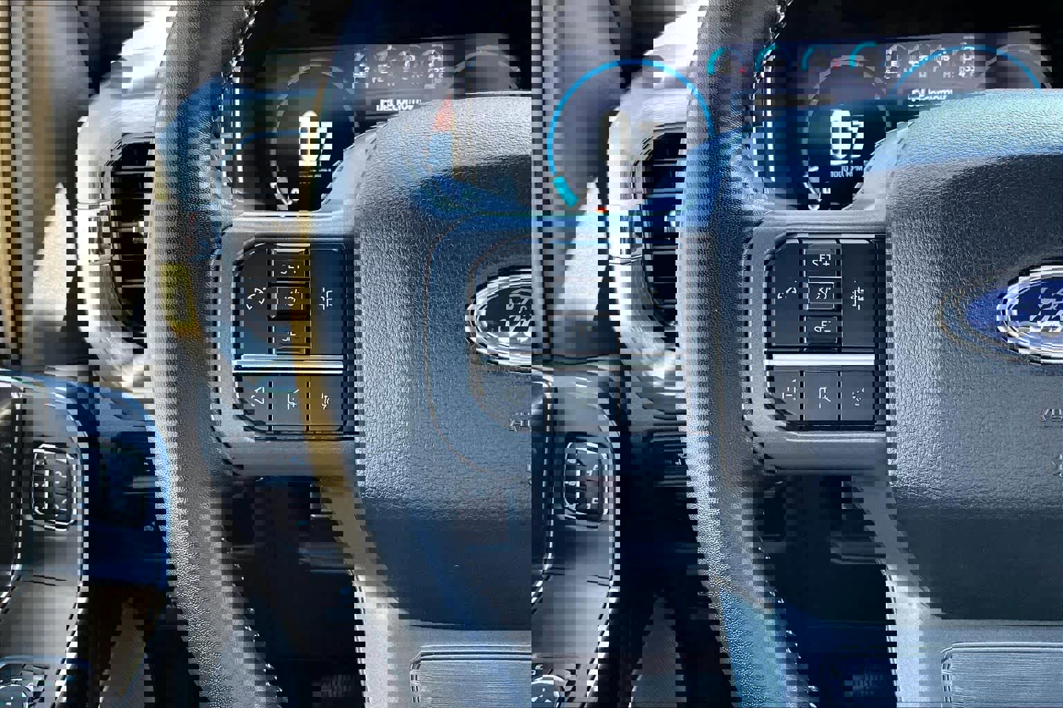 Certified 2023 Ford F150 Lariat image 26