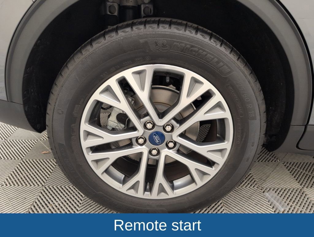 Certified 2022 Ford Escape SEL image 20