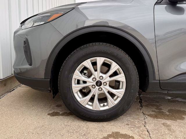 Certified 2025 Ford Escape Active AWD/4WD image 34