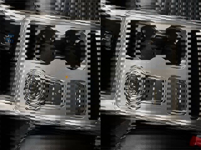 Certified 2022 Ford Edge SEL w/ Convenience Package image 11