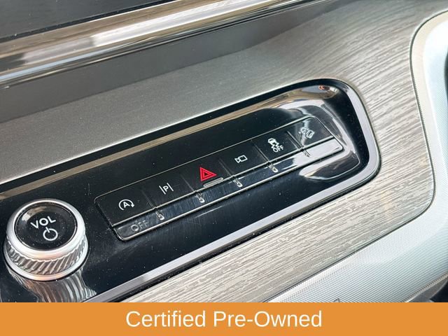 Certified 2025 Ford Expedition Platinum image 35