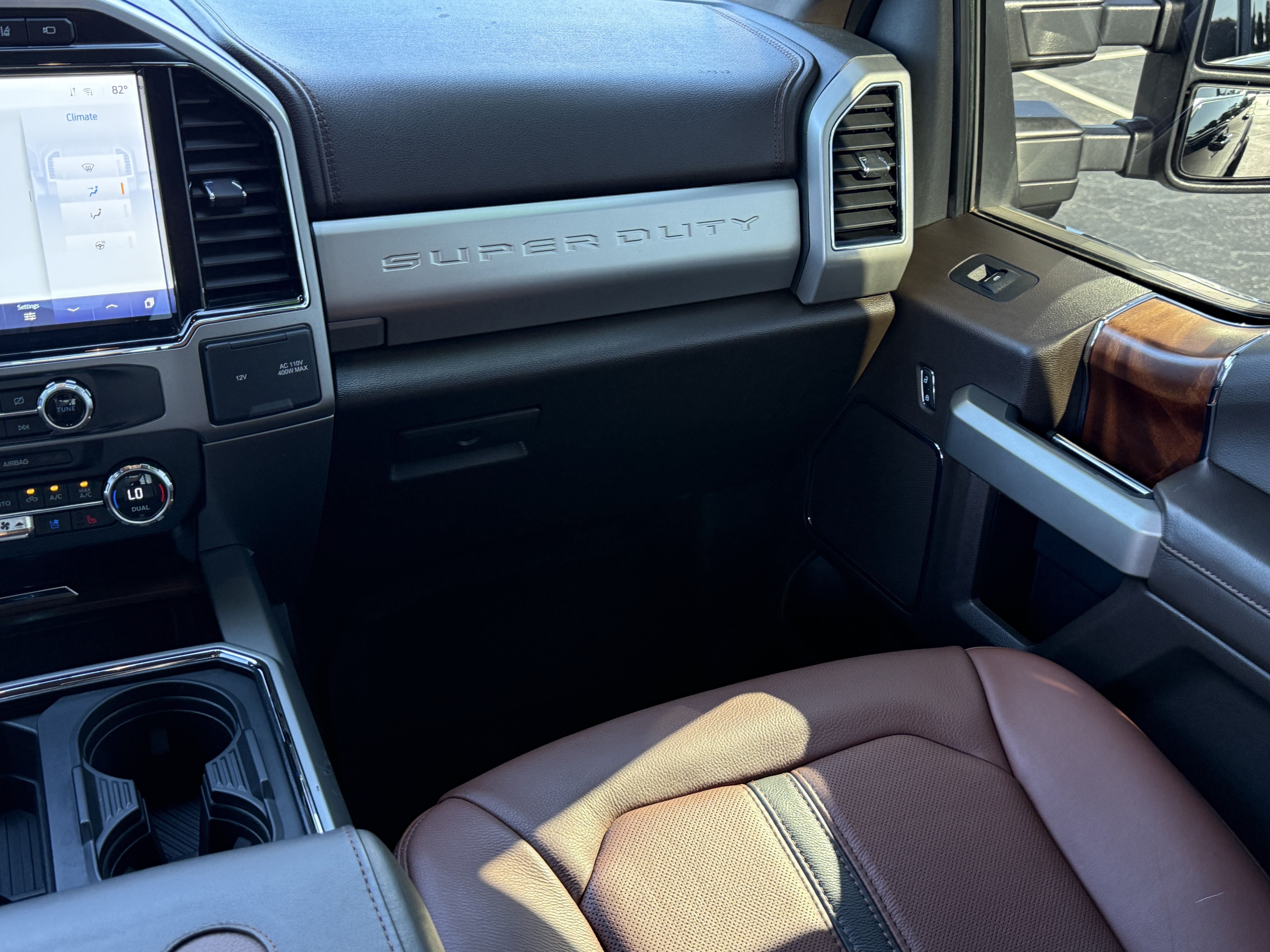 Certified 2022 Ford F350 King Ranch w/ Tremor Off-Road Package AWD/4WD image 13