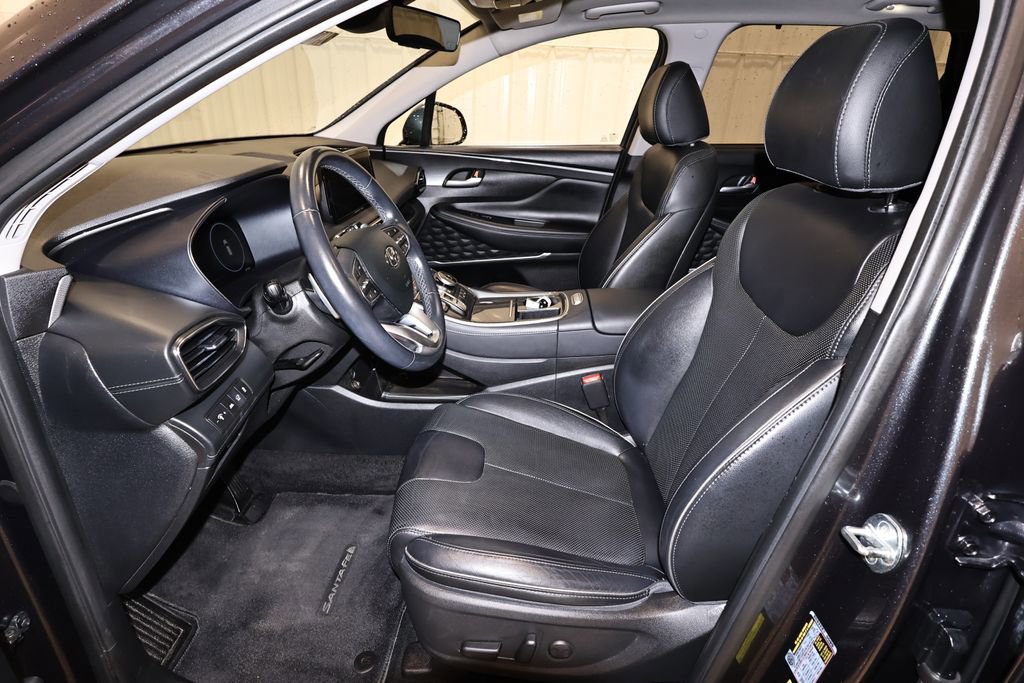 Used 2022 Hyundai Santa Fe SEL w/ Convenience + Premium Package AWD/4WD image 16
