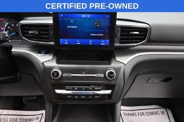 Certified 2020 Ford Explorer XLT w/ Equipment Group 202A AWD/4WD image 18