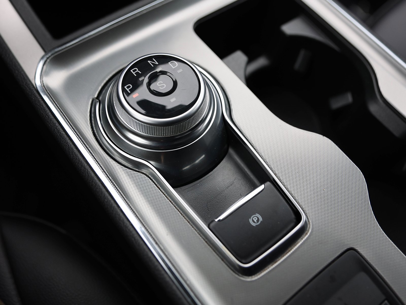 Certified 2022 Ford Edge SEL w/ Convenience Package image 33