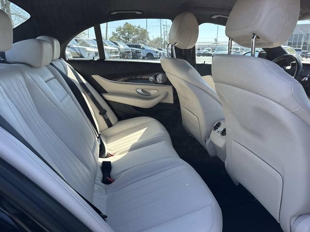Used 2021 Mercedes-Benz E 350 Sedan image 9