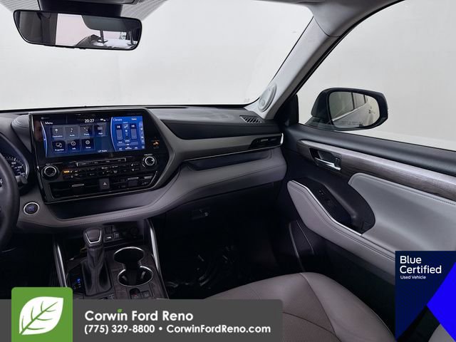 Used 2021 Toyota Highlander Limited image 27