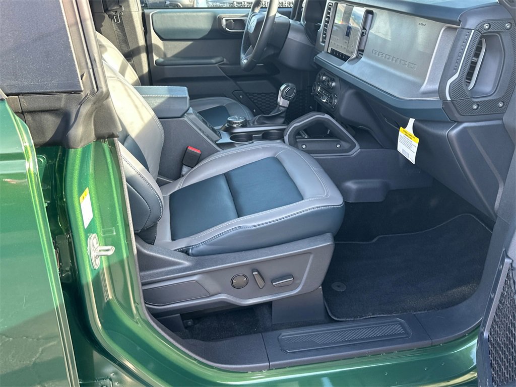 Certified 2024 Ford Bronco Outer Banks image 13