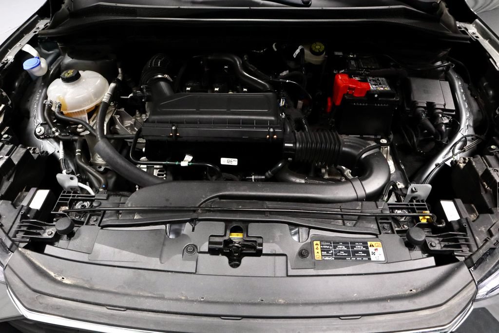 Certified 2025 Ford Escape Active AWD/4WD image 16
