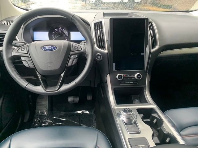 Certified 2022 Ford Edge SEL w/ Sport Appearance Package image 17