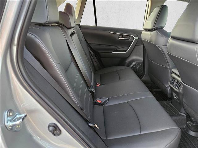 Used 2025 Toyota RAV4 XLE Premium w/ Weather Package AWD/4WD image 15
