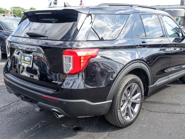 Certified 2023 Ford Explorer XLT w/ Equipment Group 202A AWD/4WD image 7