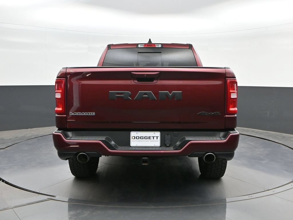 Used 2025 RAM 1500 Laramie w/ Sport Appearance Package AWD/4WD image 8