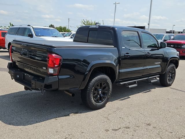 Used 2022 Toyota Tacoma SR5 AWD/4WD image 5