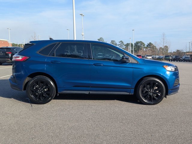 Certified 2023 Ford Edge SE w/ Black Appearance Package image 6