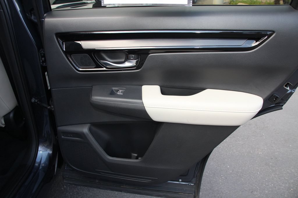 Used 2025 Honda CR-V EX-L image 26