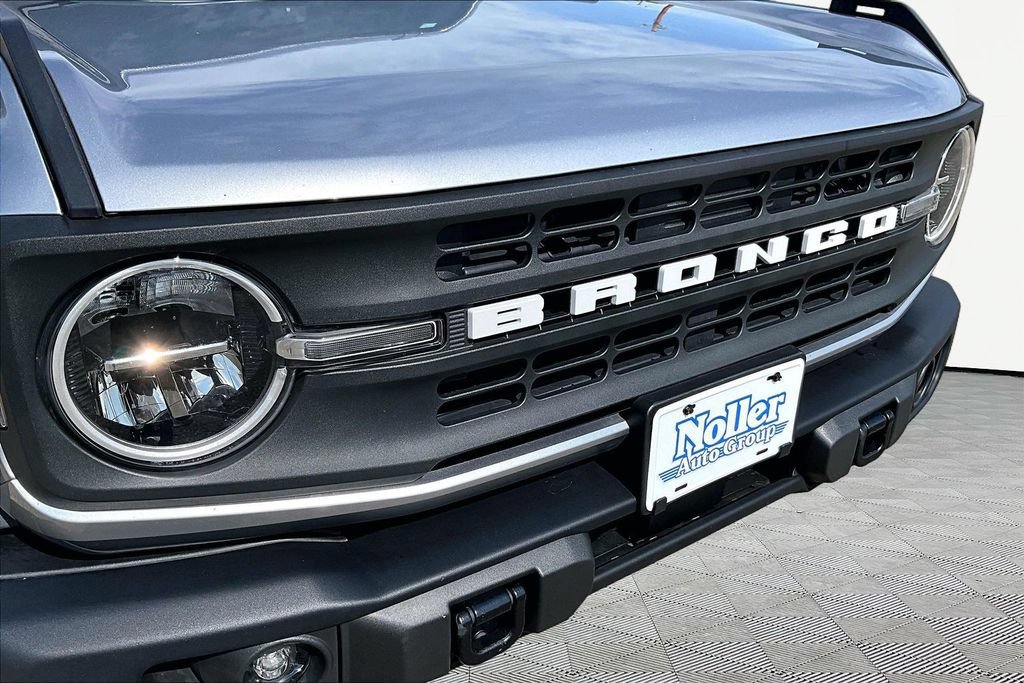 Certified 2024 Ford Bronco Black Diamond AWD/4WD image 28