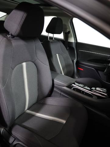 Used 2022 Hyundai Sonata SEL w/ Convenience Package FWD image 9