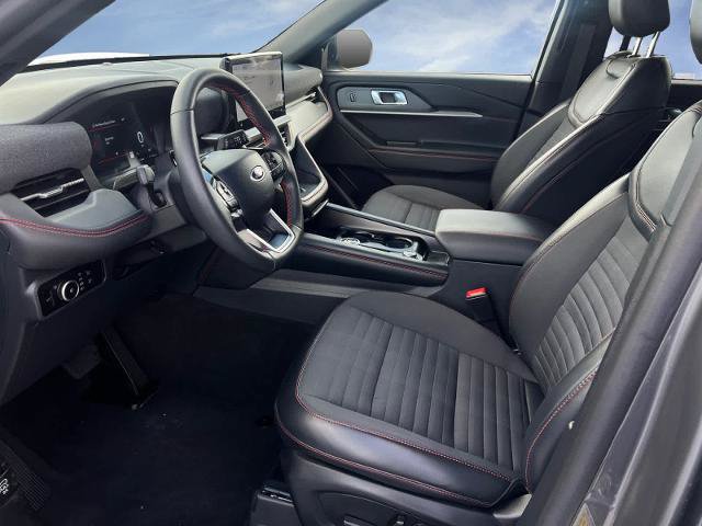 Certified 2025 Ford Explorer ST-Line w/ Premium Package RWD image 10