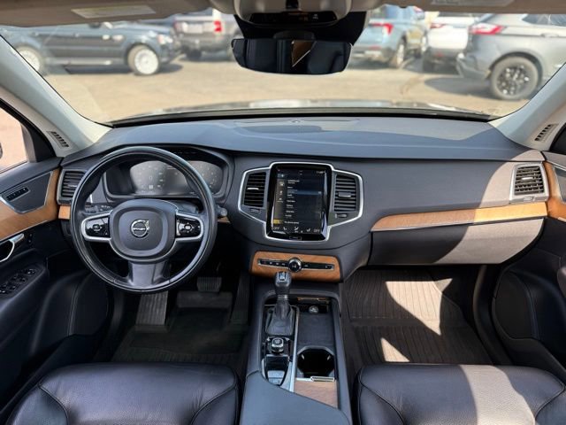 Used 2022 Volvo XC90 T6 Momentum w/ Climate Package image 14