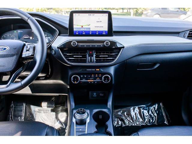 Certified 2022 Ford Escape SEL AWD/4WD image 12