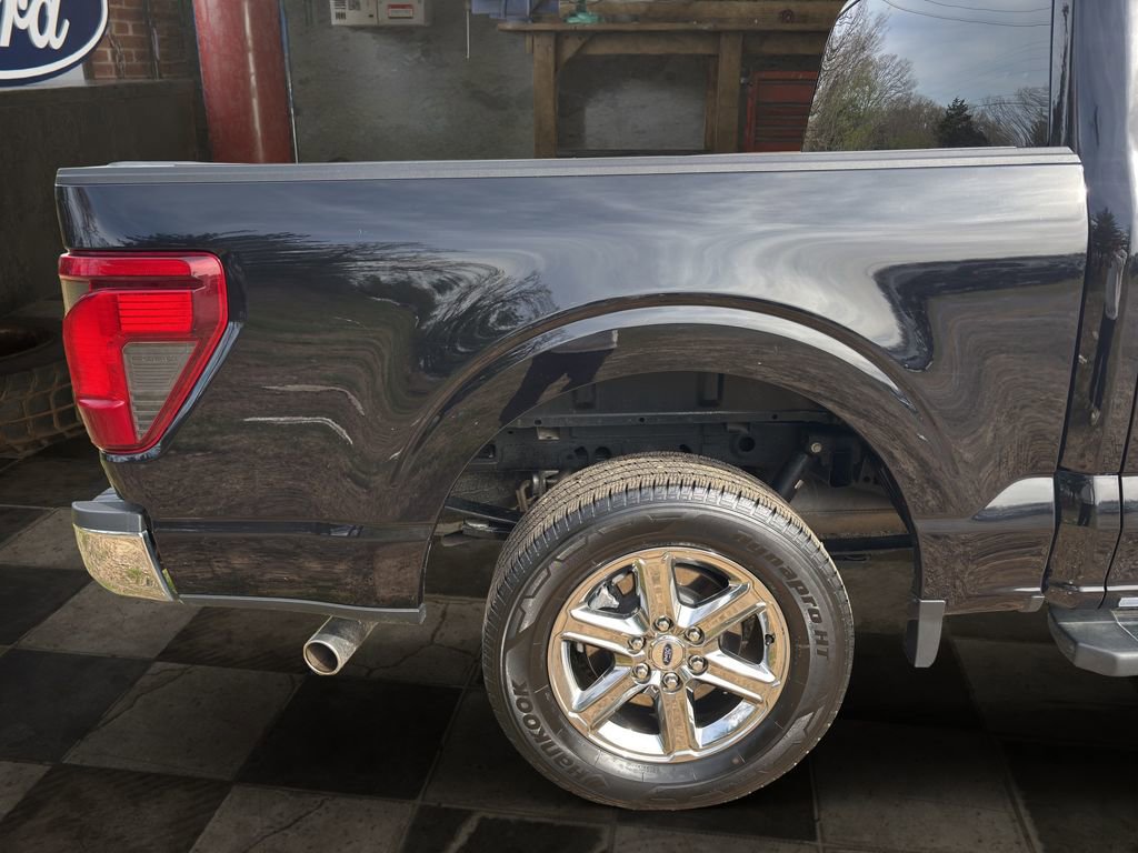 Certified 2025 Ford F150 XLT w/ Equipment Group 301A Standard RWD image 8