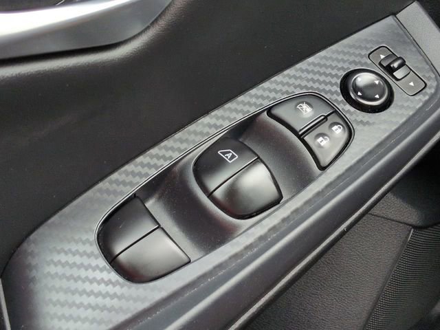 Used 2025 Nissan Sentra SV image 27