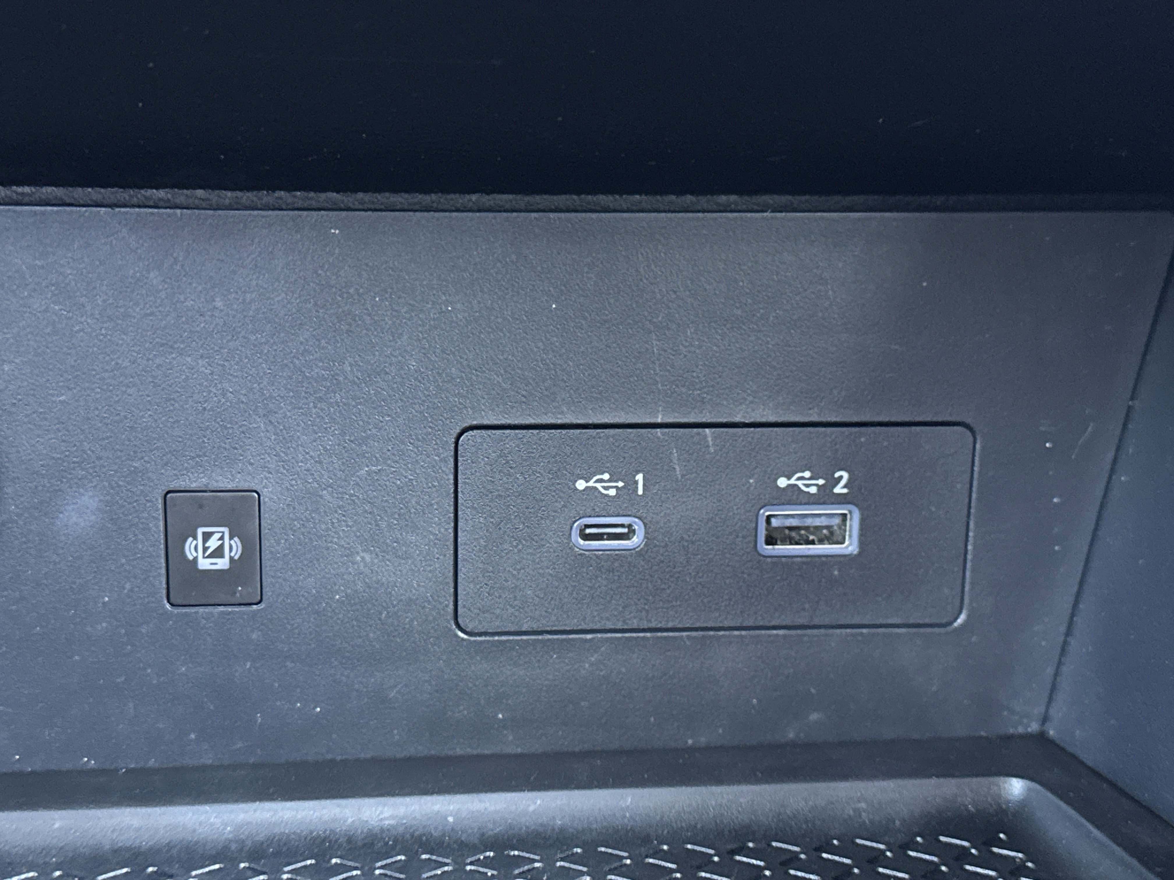 Used 2023 Nissan Pathfinder SL image 25